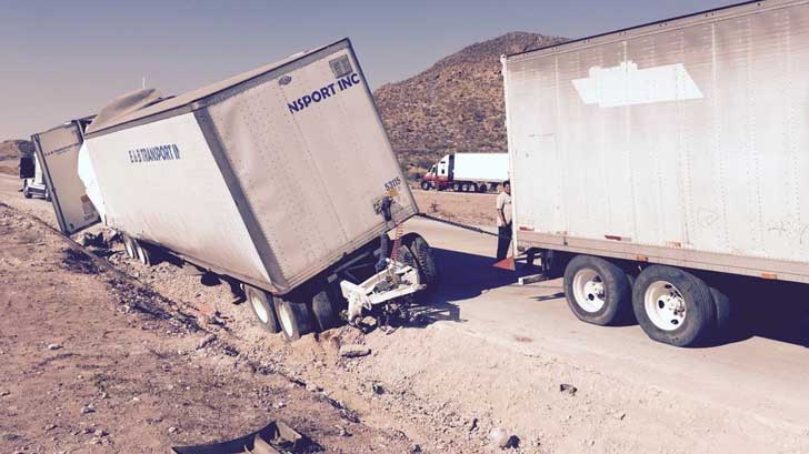 trailer accidente carretera