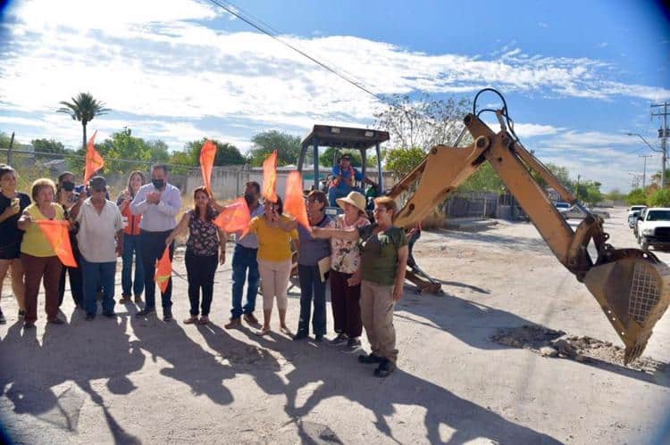 Arrancan trabajos de pavimentación en vialidad de colonia Palo Verde