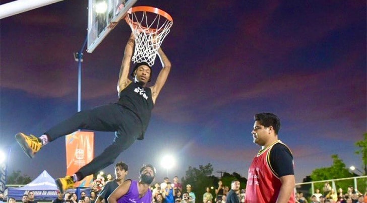 Inaugura Astiazarán el Celebrity Basketball Park Take Over con Kenny Dobbs