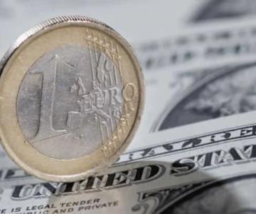 Euro cae a su nivel más bajo en 20 años; lo supera el dólar