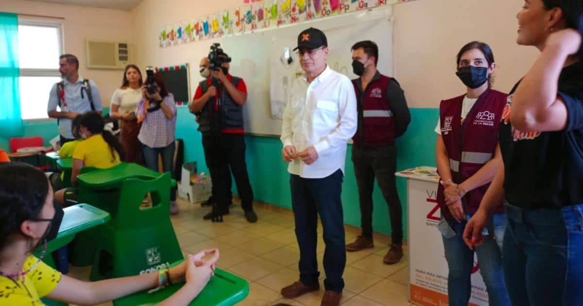 Alfonso Durazo visita Centro de Bienestar Juvenil en primaria de Hermosillo