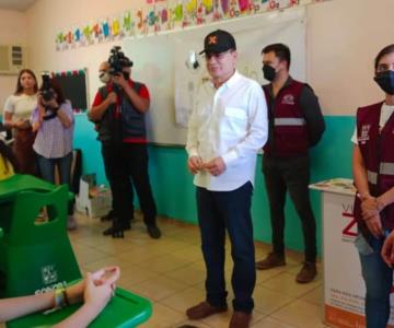 Alfonso Durazo visita Centro de Bienestar Juvenil en primaria de Hermosillo