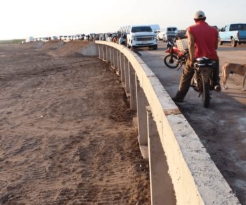 Puente inaugurado en Huatabampo hace una semana colapsa por las lluvias