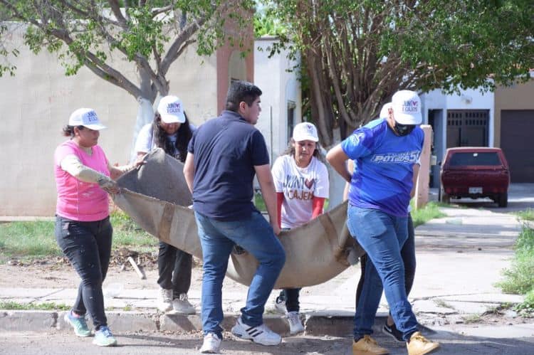 Cajemenses se organizan para limpiar espacios públicos