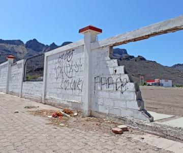 Panteón Héroes Civiles de Guaymas se halla en decadencia
