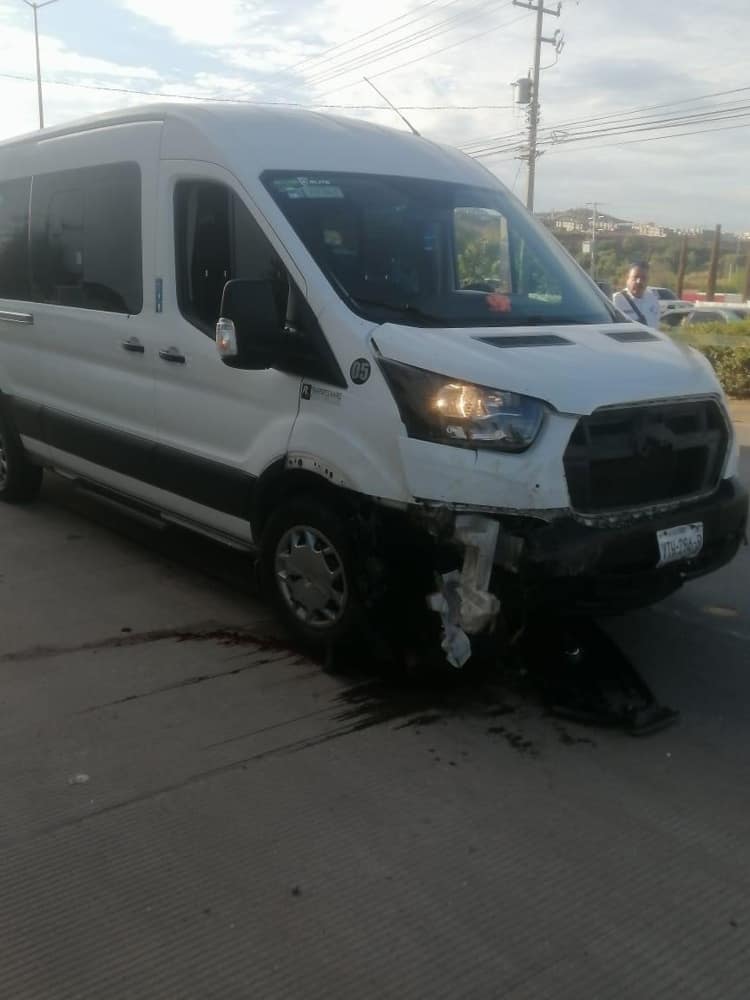 Taxista muere aplastado por su propio auto en la Nuevo Nogales