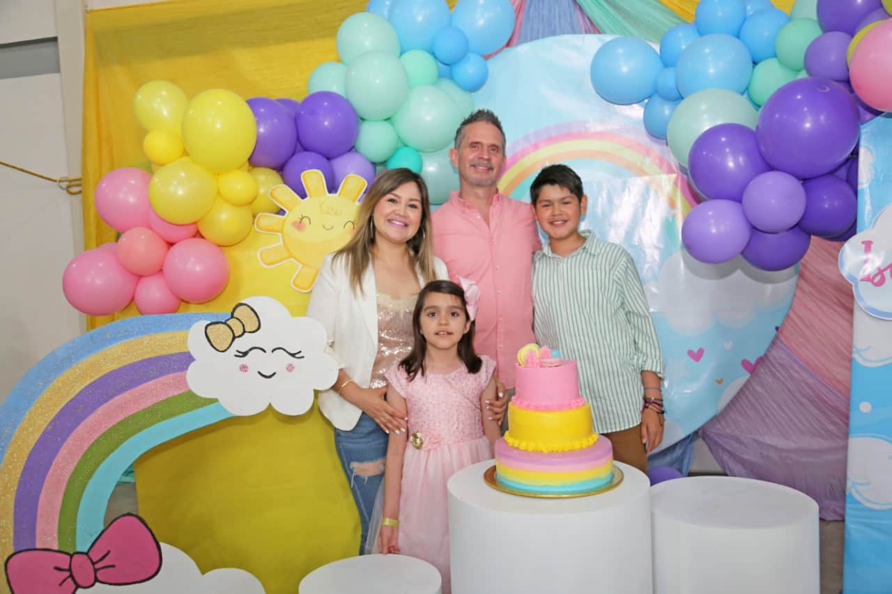 Cumpleaños feliz para Isabella