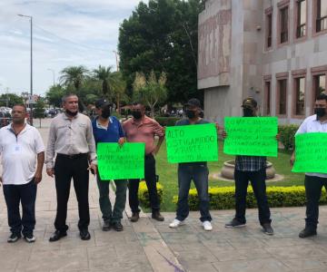 Taxis colectivos son hostigados por Tránsito Municipal de Cajeme