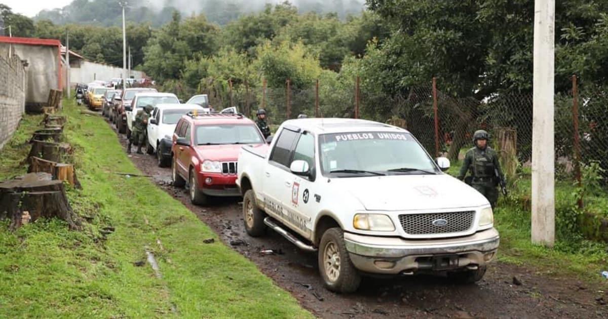 Más de 100 hombres armados son detenidos en Michoacán