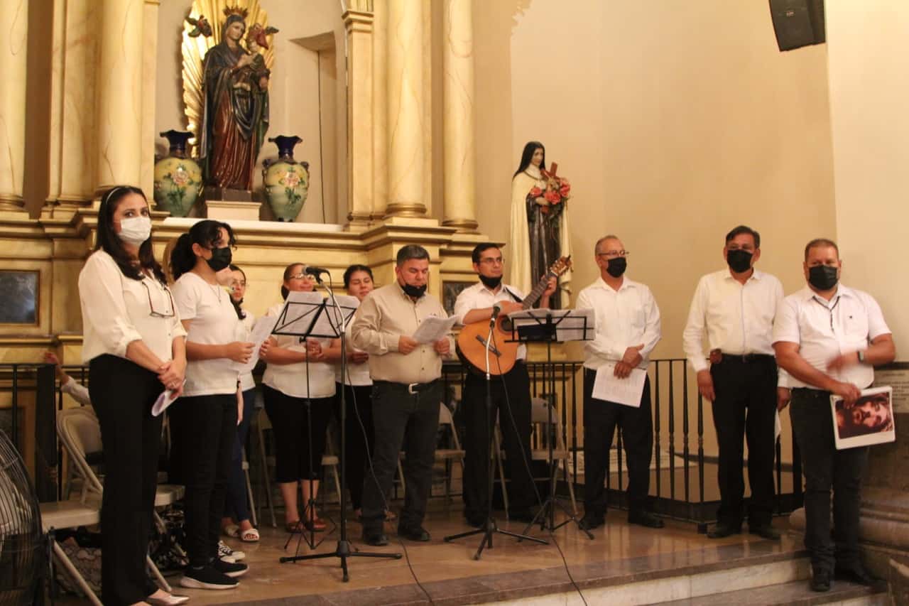 Realizan Dormición de la Santísima Virgen María