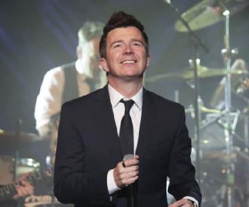 Rick Astley recrea éxito Never gonna give you up 35 años después