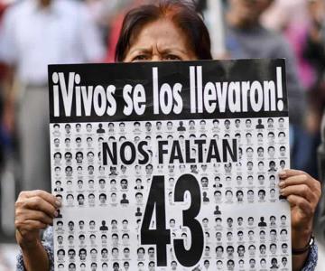 Saldrán muchos nombres en la investigación de Ayotzinapa, asegura AMLO