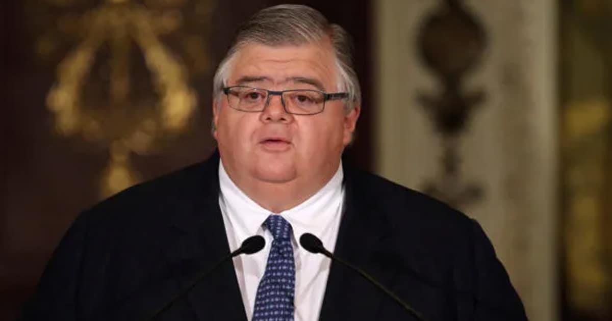 Hay que enfrentar la inflación como un experto en pilotaje: Carstens