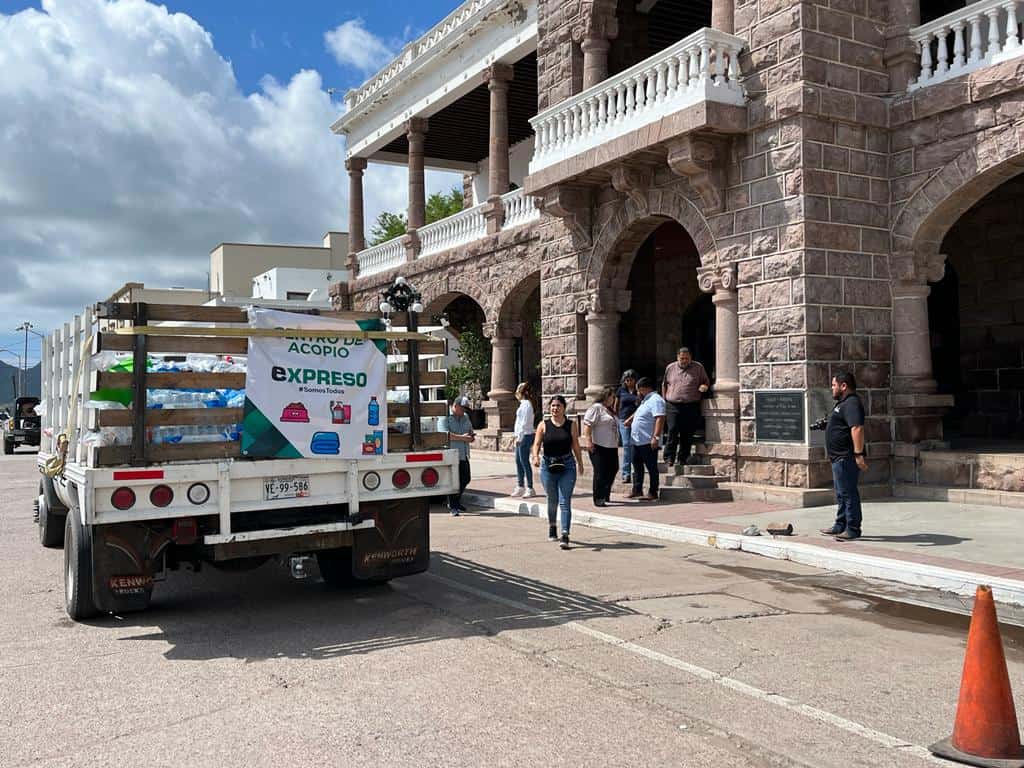 EXPRESO entrega ayuda a damnificados de Empalme y Guaymas