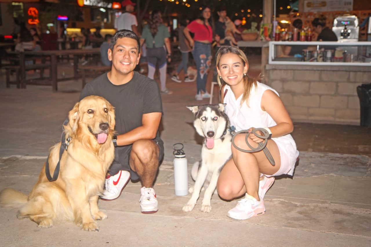 Reunión de amigos en Parque La Ruina