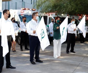 IMSS entrega a Sonora cinco nuevas ambulancias