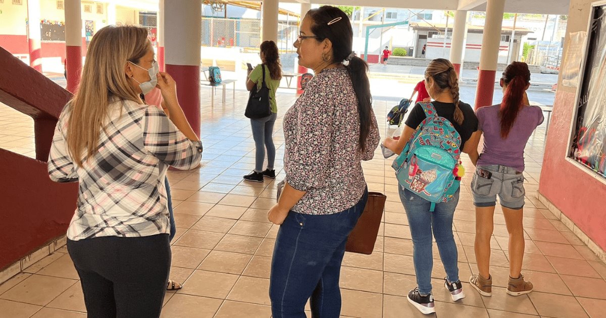 Niños de la primaria Loreto Encinas tienen una semana sin clases