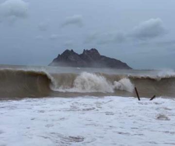 Anticipan riesgos en Bahía de Kino por efectos de Kay