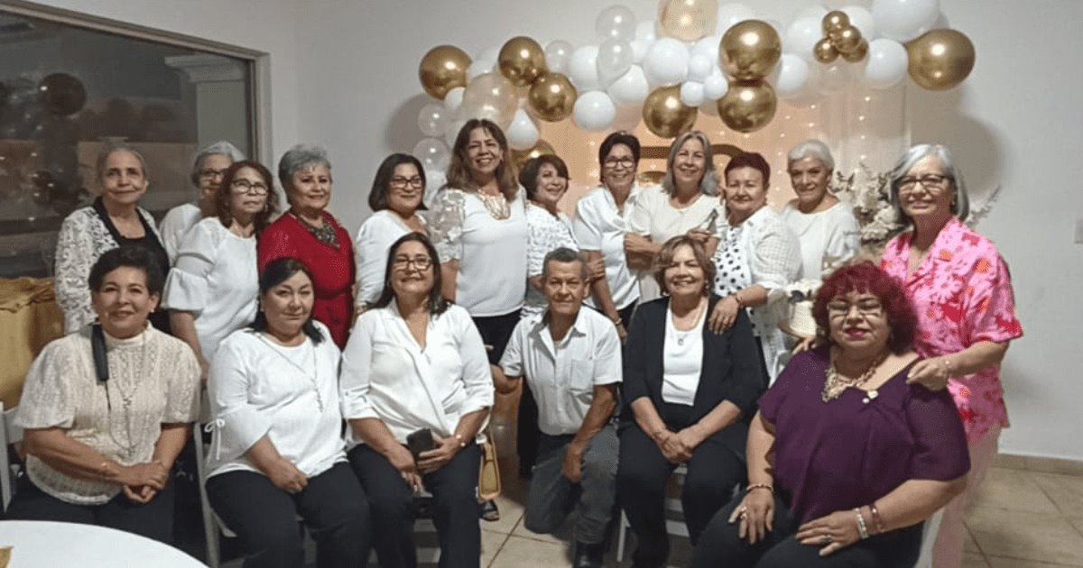 Celebran medio siglo de la escuela de Enfermería del IMSS