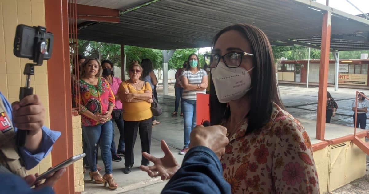 Madres de familia de Secundaria Técnica 6 bloquean bulevar Encinas