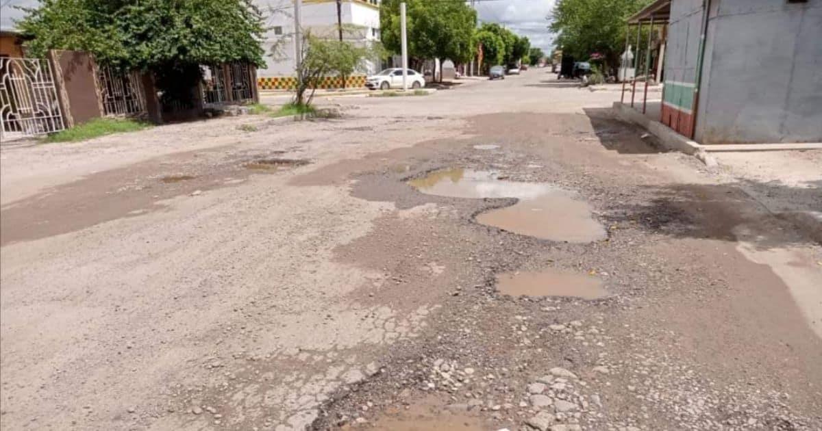 Reclaman huatabampenses mal uso de recursos en bacheo