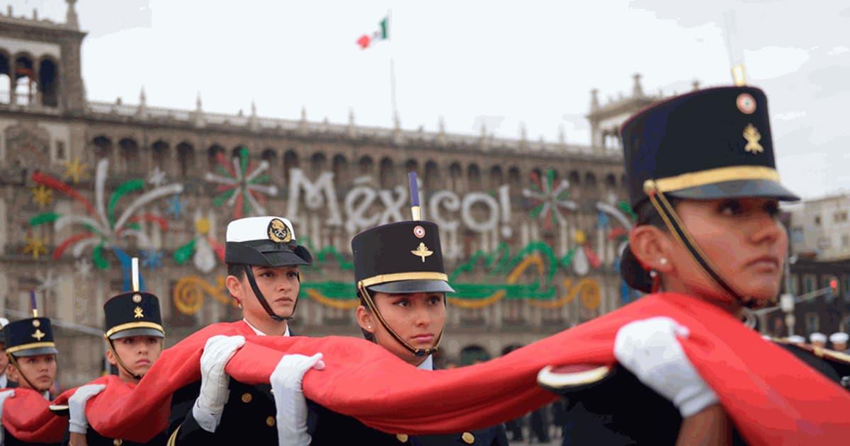 Página web de desfile militar es inhabilitada por el diseño