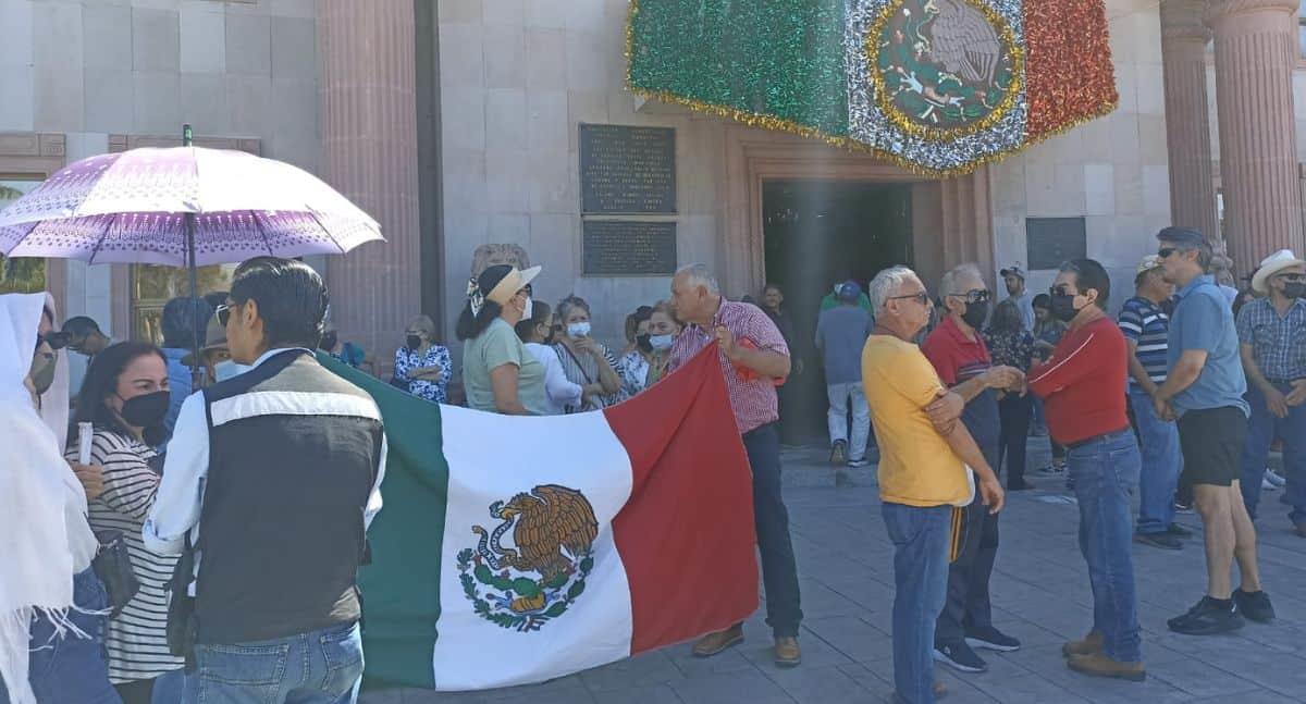 Vuelven las protestas frente al Palacio Municipal de Cajeme