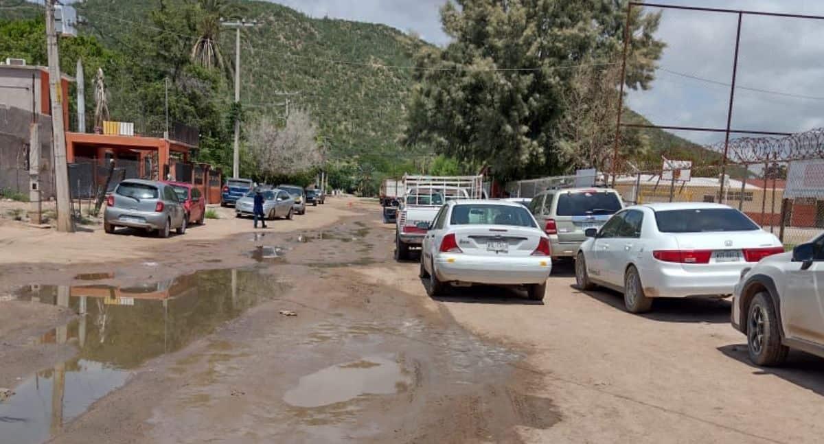 Suspenden festejos patrios en escuelas de Guaymas por fuga de drenaje