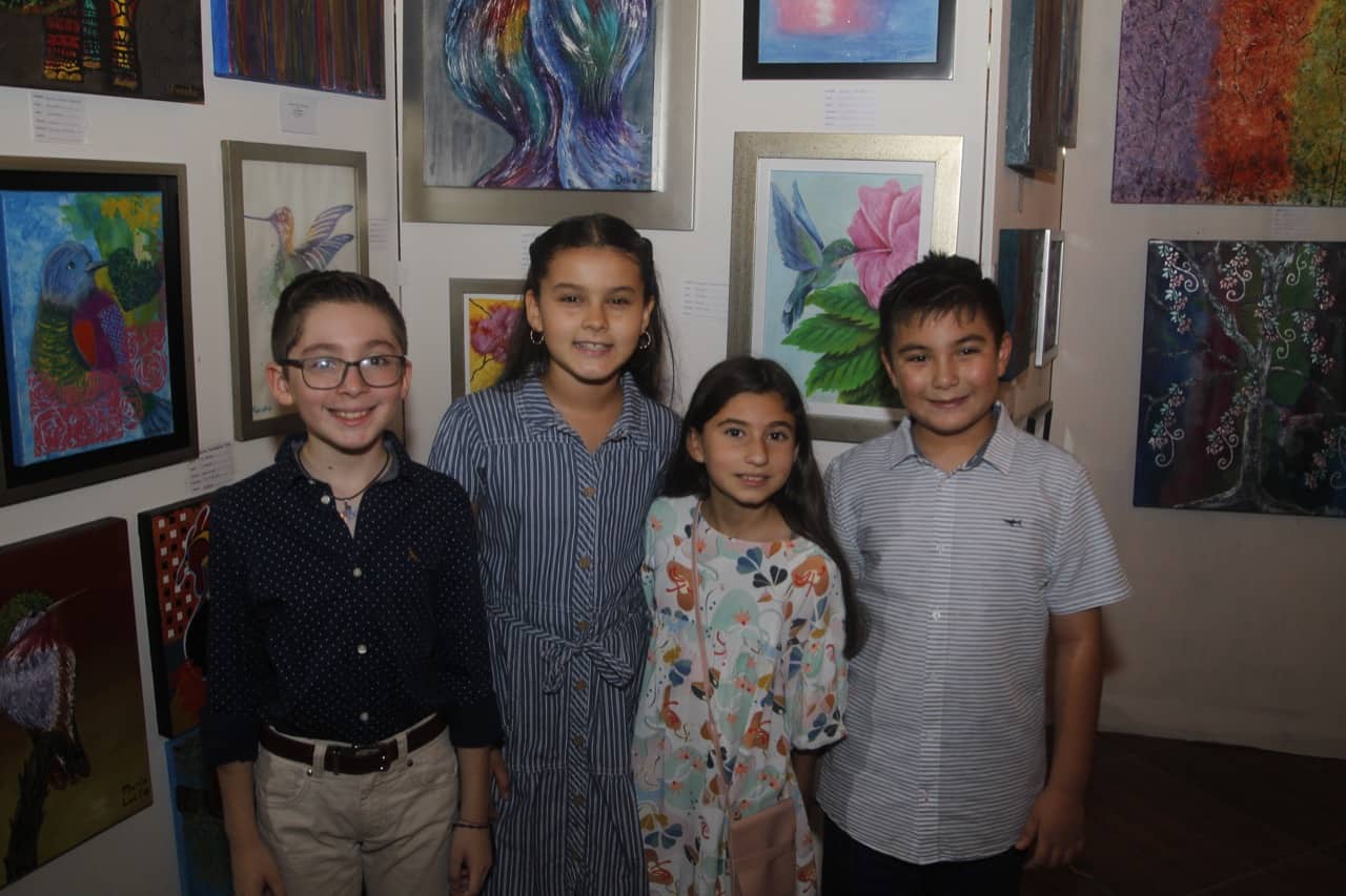 Jóvenes artistas llevan a cabo exposición Arte somos