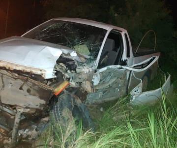 Choque en la carretera Álamos-Navojoa deja tres hombres lesionados