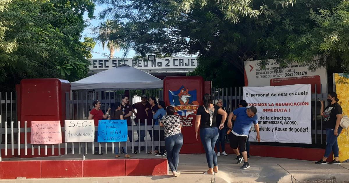 Por malos tratos, piden la salida de directora de la Secundaria 2 Cajeme