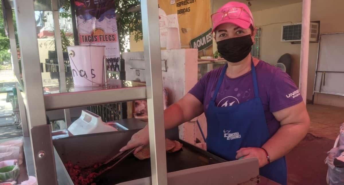 Familia Bustamante Vázquez rompe fronteras con sus tradicionales tacos