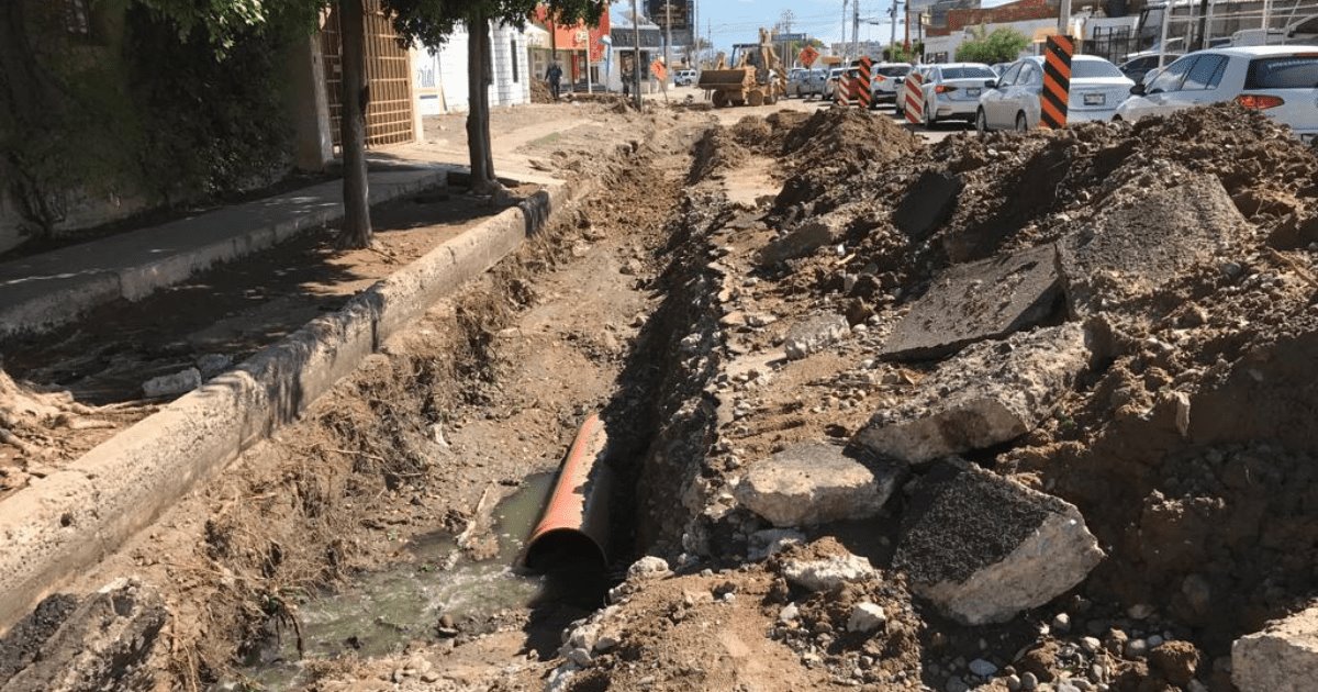 Lluvia atrasa trabajos de cambio de tuberías de drenaje en Valle Grande