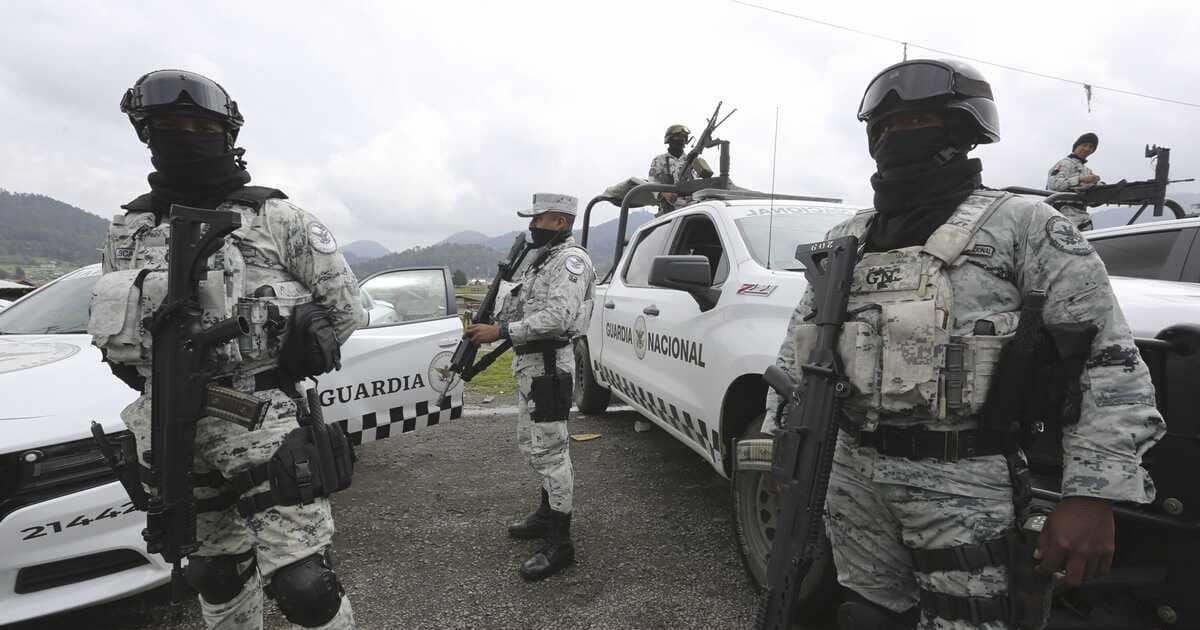 Bloque de contención presenta propuesta de reforma militar