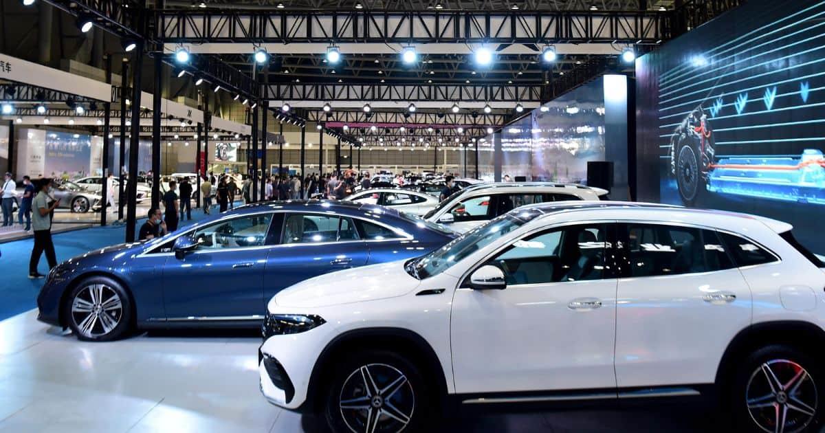 Venta de autos nuevos cierra el año con aumento de 7%