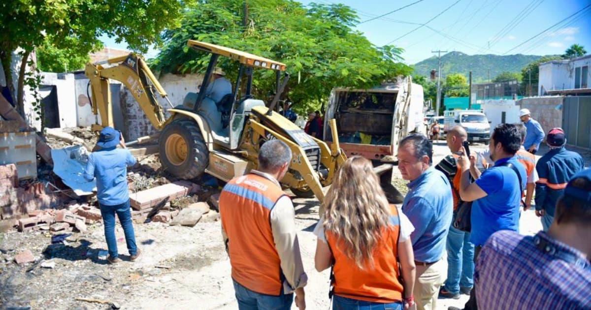 Vivienda utilizada como basurero clandestino es derribada por Ayuntamiento