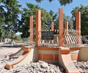 Derrumban Kiosco histórico de la plaza Juarez