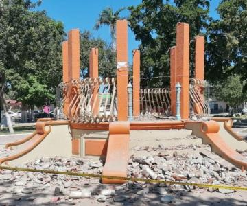 Ordena Cmcop reparación del techo de kiosko en Plaza Juárez