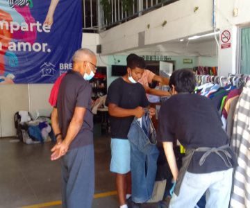 Banco de Ropa de Hermosillo apoya a migrantes venezolanos
