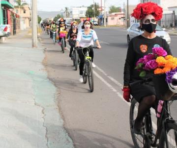 Mujeres en Bici HMO invita a rodada de catrinas