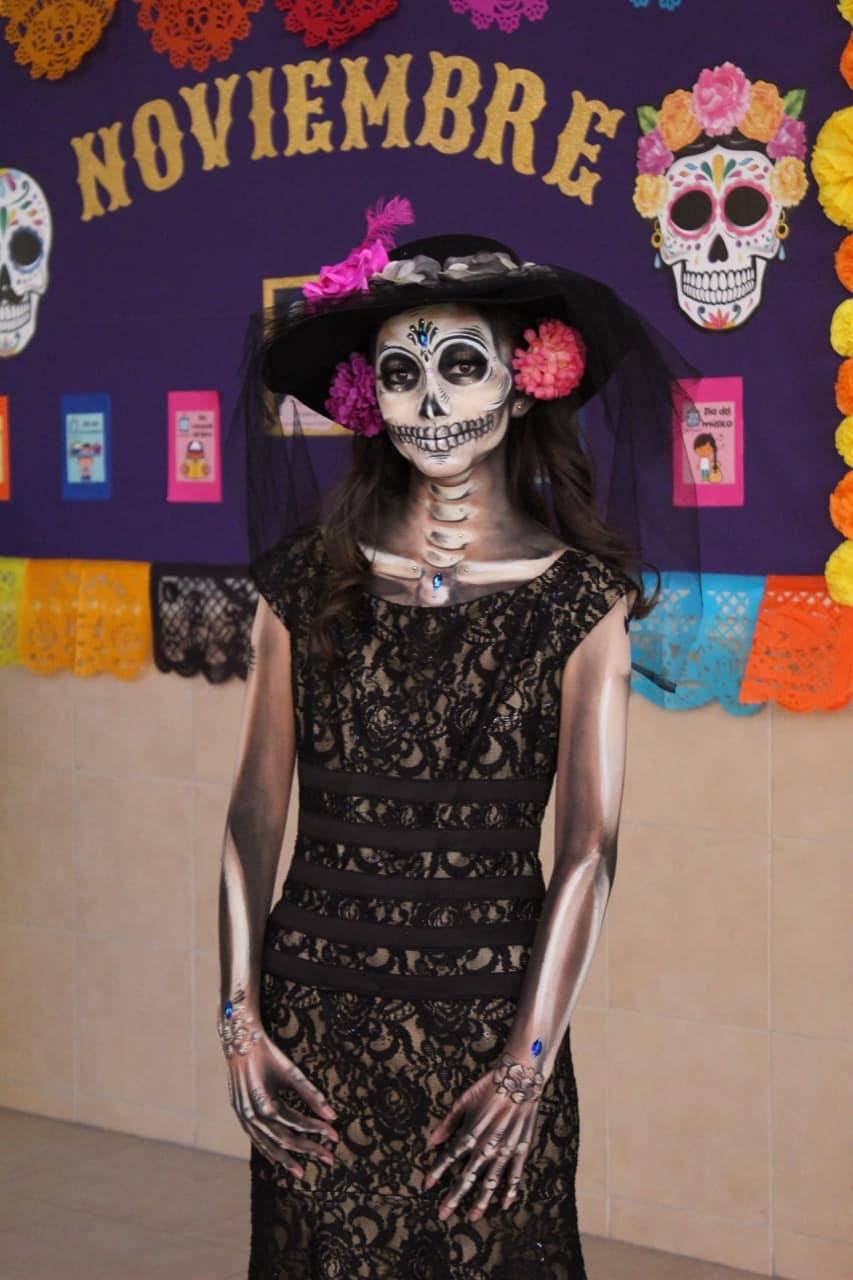 Festeja Colegio Lux el Día de Muertos