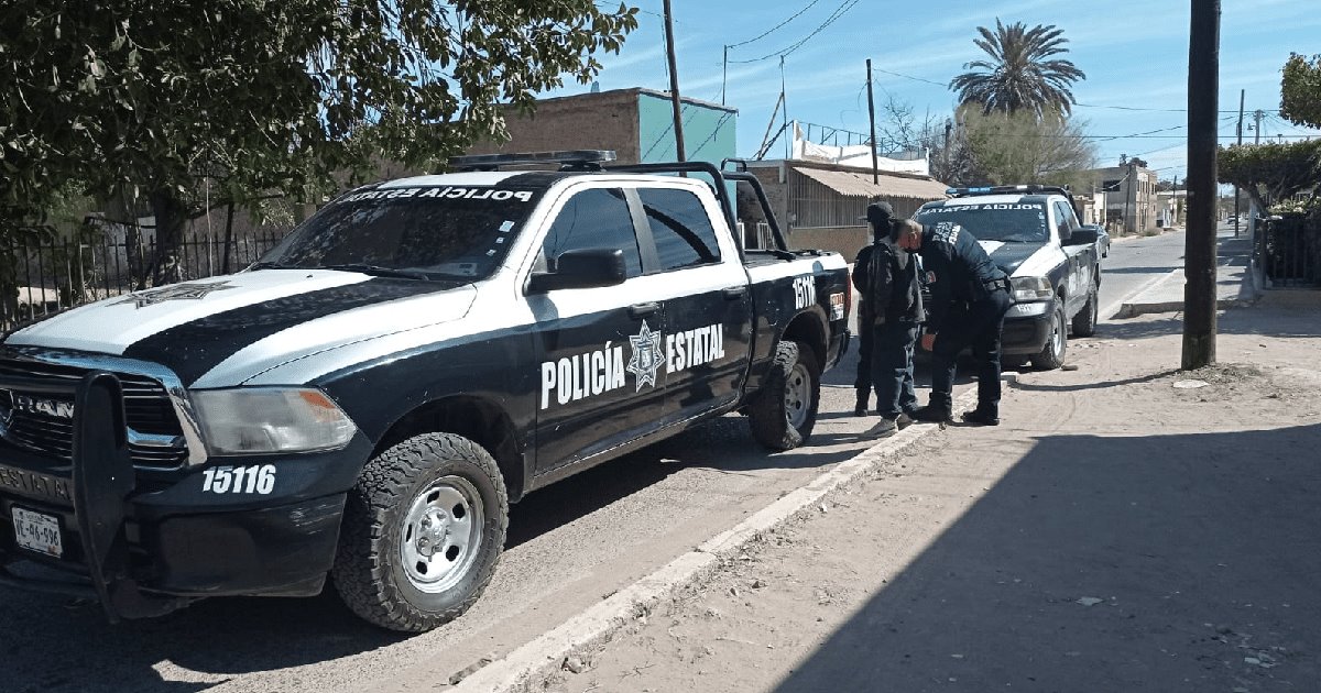 Detienen a cinco hombres en Guaymas; aseguran vehículo, arma y cartuchos