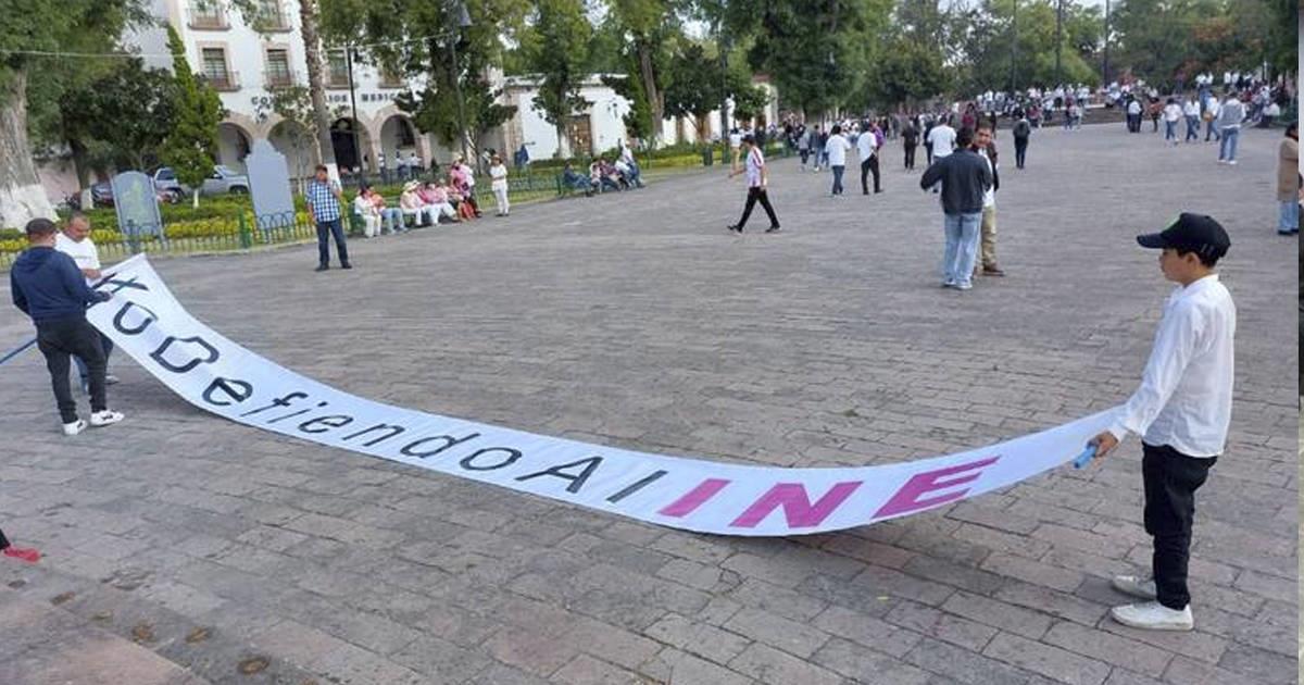 El INE no se toca; estados marchan contra la Reforma Electoral