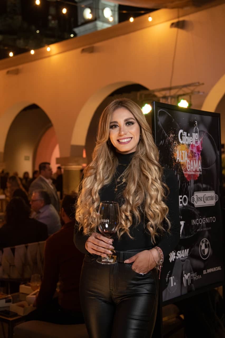 Disfrutan y apoyan en Alta Gama Wine y Spirits Fest 2022