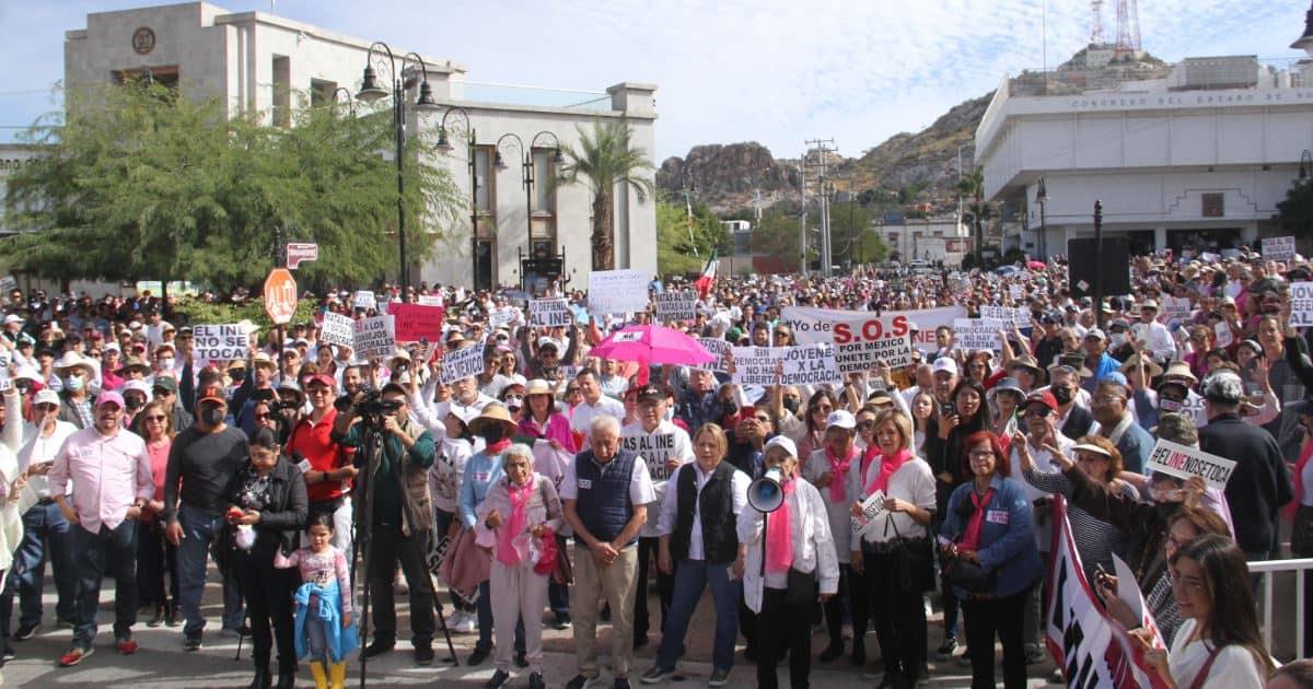 Salen en defensa del INE