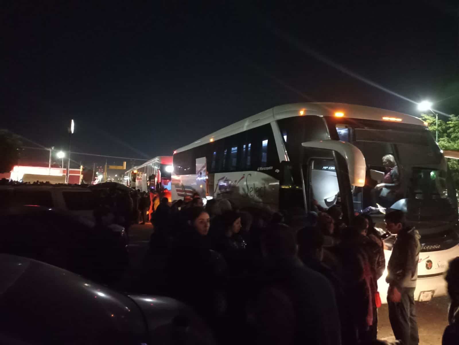 Cajemenses parten a la marcha de este domingo en CDMX