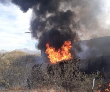 Impacta tren contra pipa de combustible en carretera Agua Prieta-Cabullona