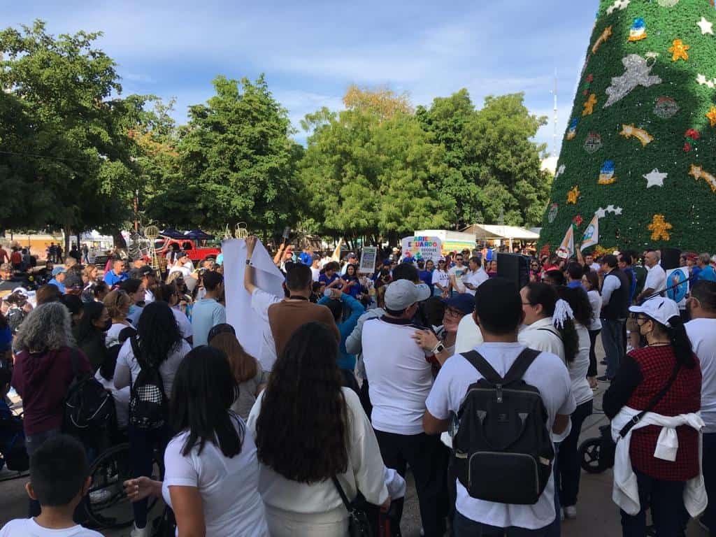 Marchan por las personas con discapacidad en Hermosillo