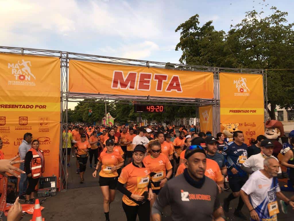 Se lleva a cabo Maratón Internacional de Hermosillo 2022