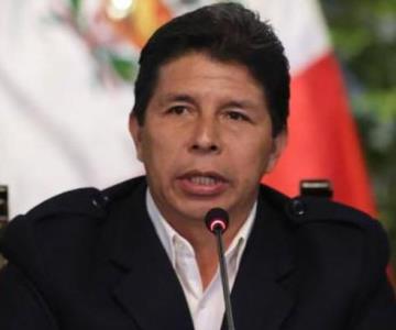 Pedro Castillo ratifica petición de asilo a México 